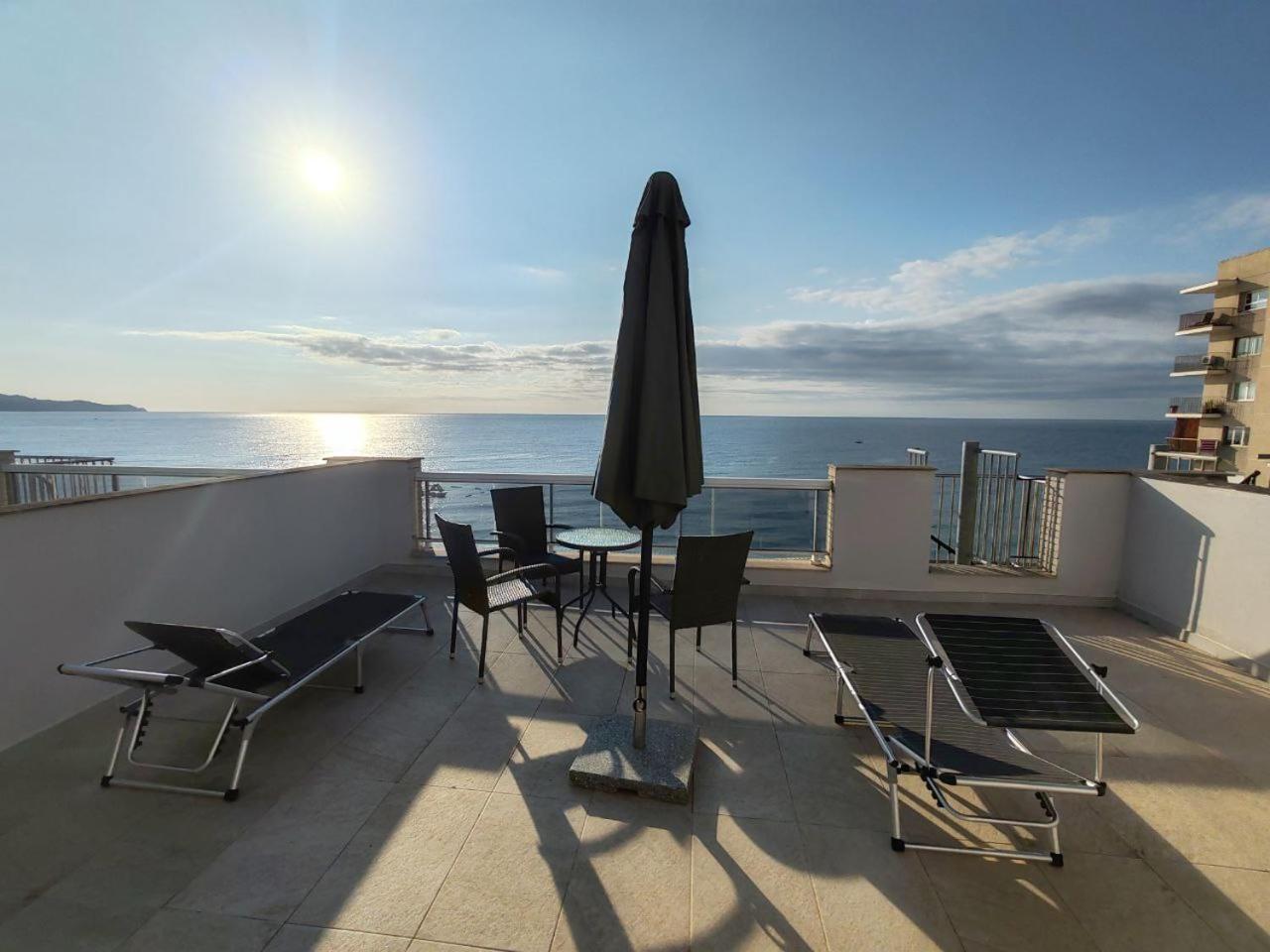 Seafront Apartment In Blanes Exteriér fotografie