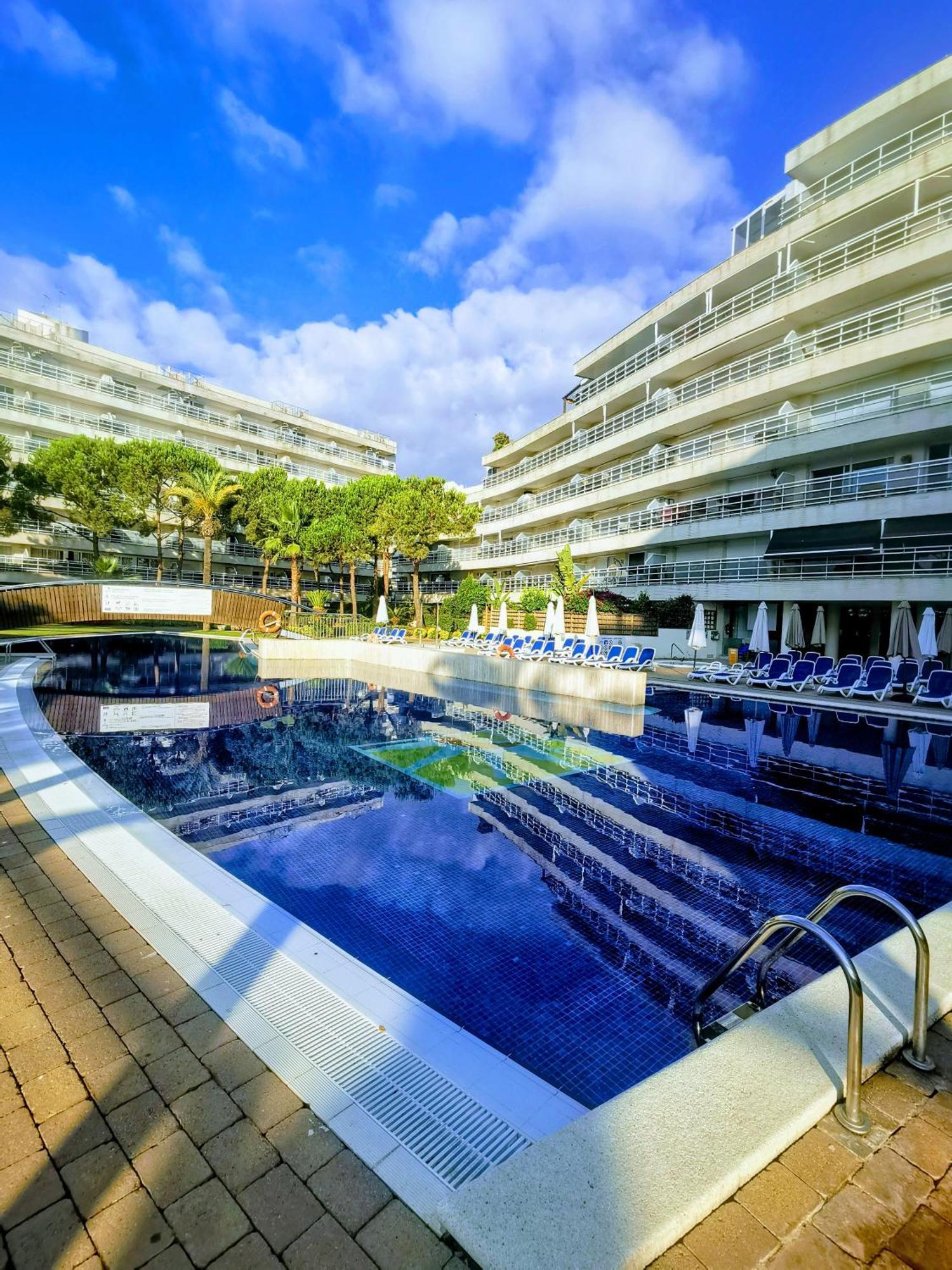 Seafront Apartment In Blanes Exteriér fotografie